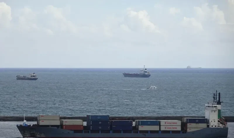 JI HONG Container Ship IMO 9064956 photo 2