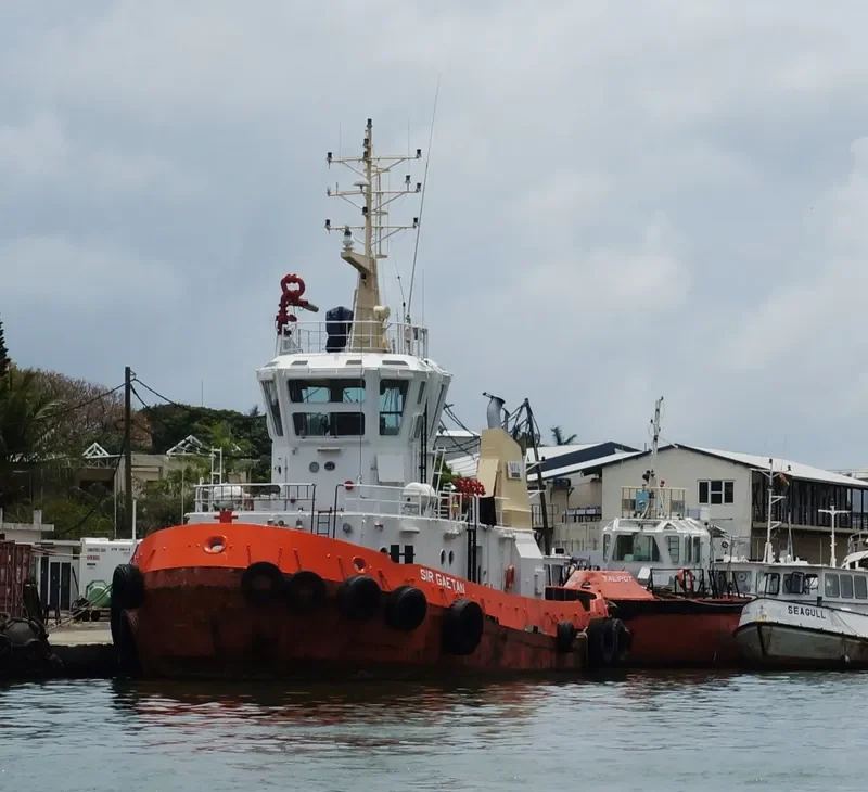 TUG SIR GAETAN General Cargo IMO 9065340 photo 7