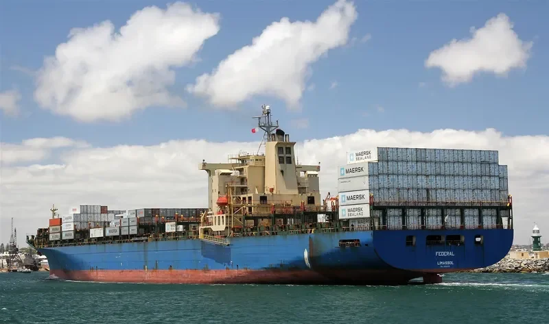 FEDERAL Container Ship IMO 9065625 photo 3
