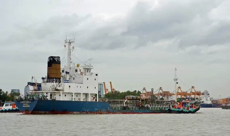 SURATCHANYA Tanker IMO 9066930 photo 6