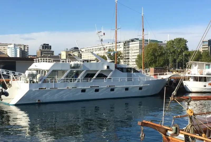 ATLANTIC SUN Passenger Ship IMO 9068108 photo 2