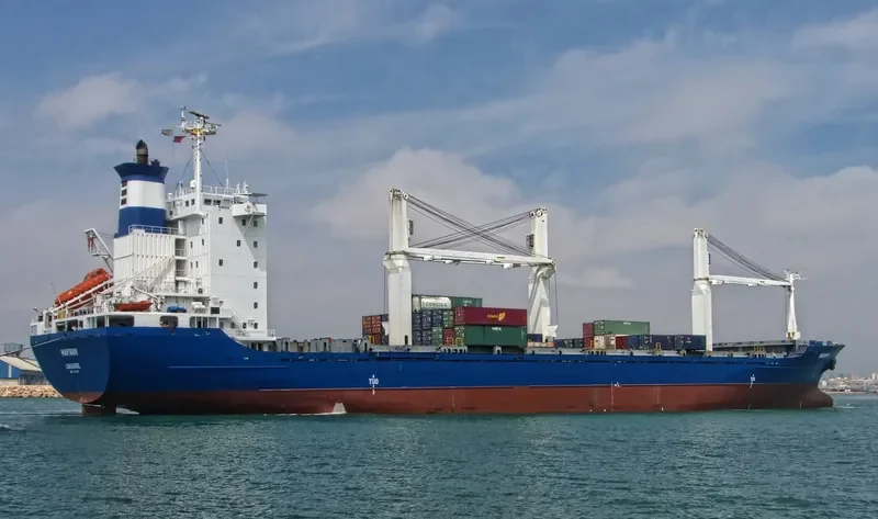 GLORY 2 Container Ship IMO 9070008