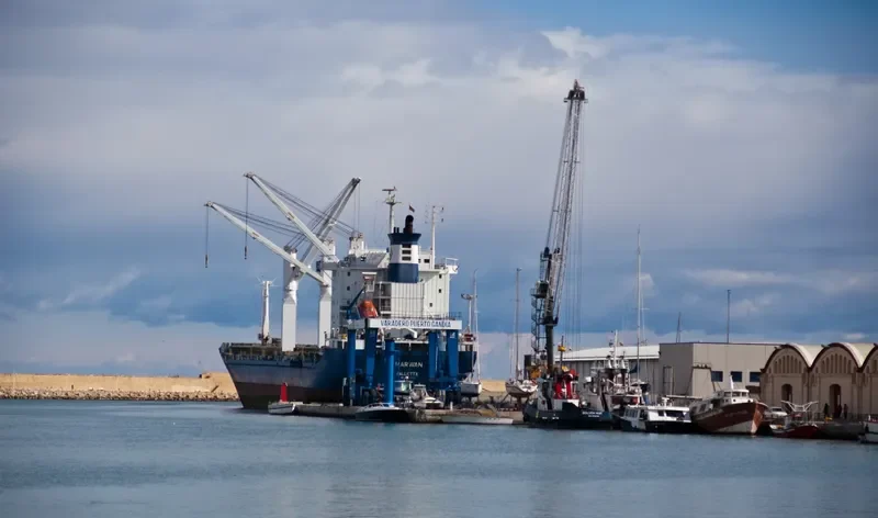 GLORY 2 Container Ship IMO 9070008 photo 7