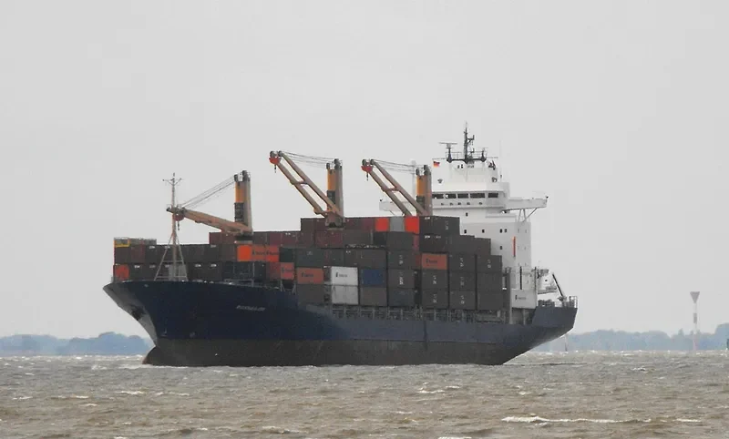 BUXSAILOR Container Ship IMO 9070022 photo 2