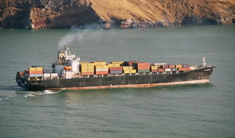 XIN FENG NINGBO Container Ship IMO 9070163 photo 9