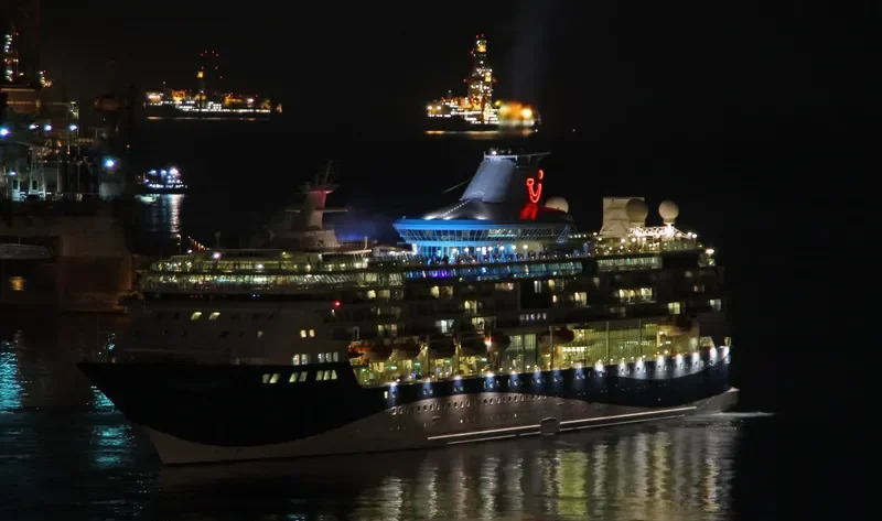 MARELLA DISCOVERY 2 Passenger Ship IMO 9070620 photo 3