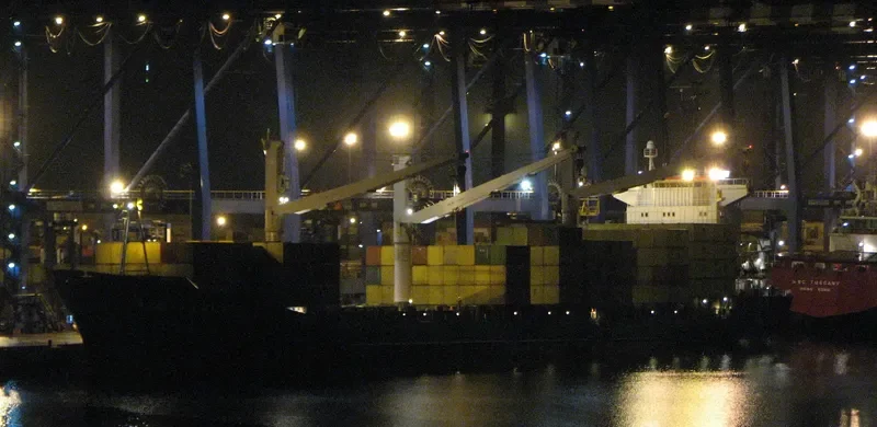 MTT KINABALU Container Ship IMO 9070852 photo 6