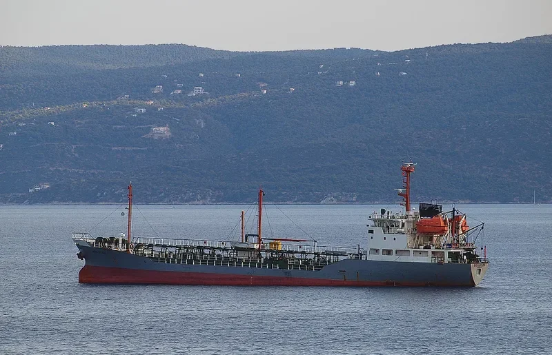 CHAMPION Tanker IMO 9072654 photo 4