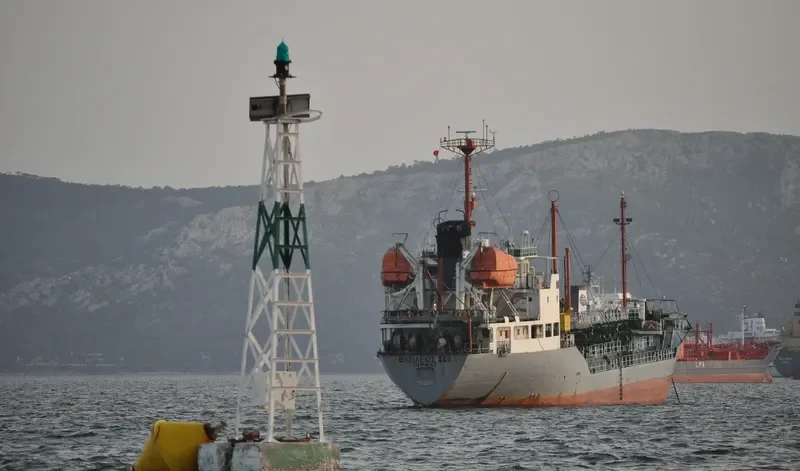 CHAMPION Tanker IMO 9072654 photo 5