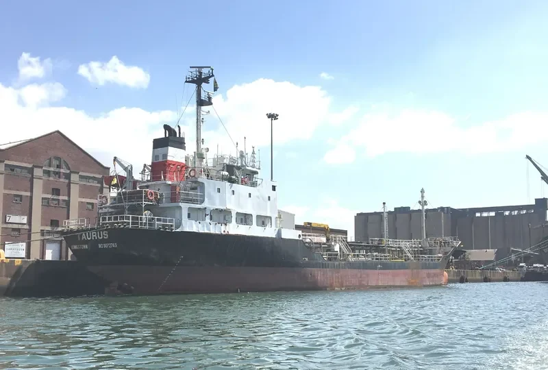 TAURUS Tanker IMO 9072745 photo 2