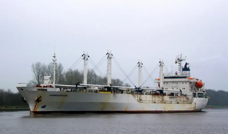 AVUNDA REEFER General Cargo IMO 9072824 photo 3
