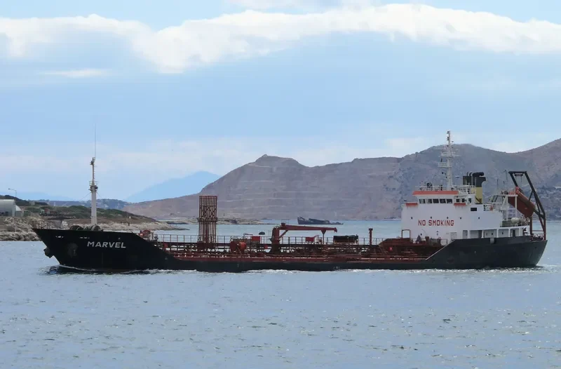 SINO PRINCESS Tanker IMO 9073751 photo 10