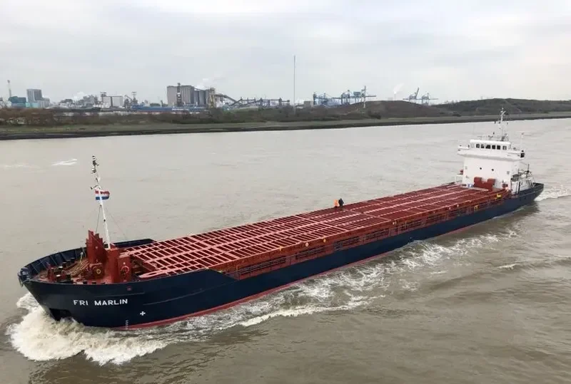 MEDKON ISIK Container Ship IMO 9073892 photo 2