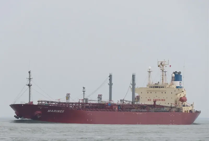 BRAVE WORTH Tanker IMO 9074420 photo 5
