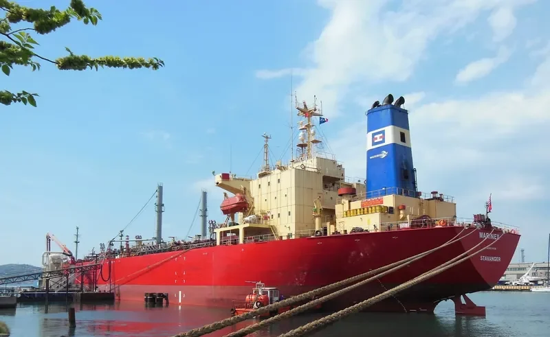 BRAVE WORTH Tanker IMO 9074420 photo 9