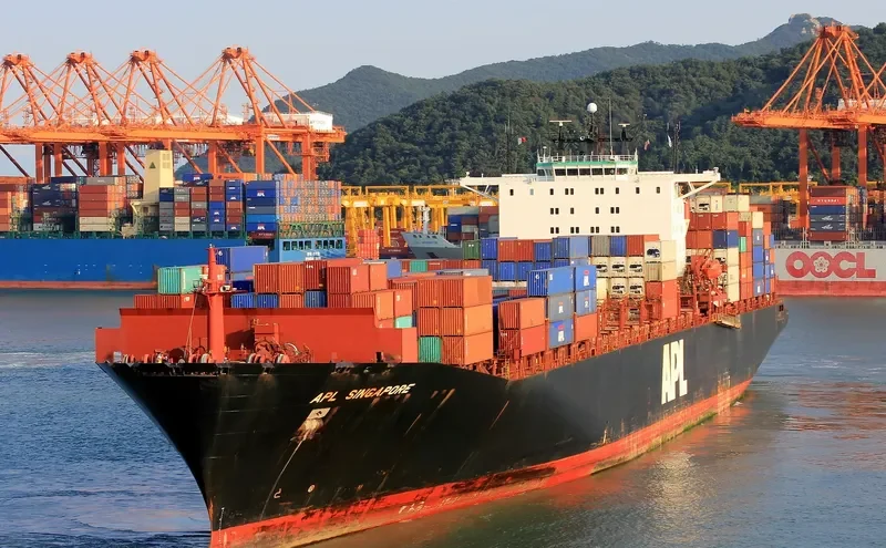 APL SINGAPORE Container Ship IMO 9074547 photo 7