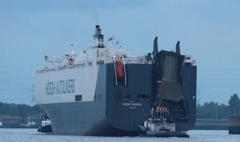 HOEGH TROOPER General Cargo IMO 9075711 photo 9