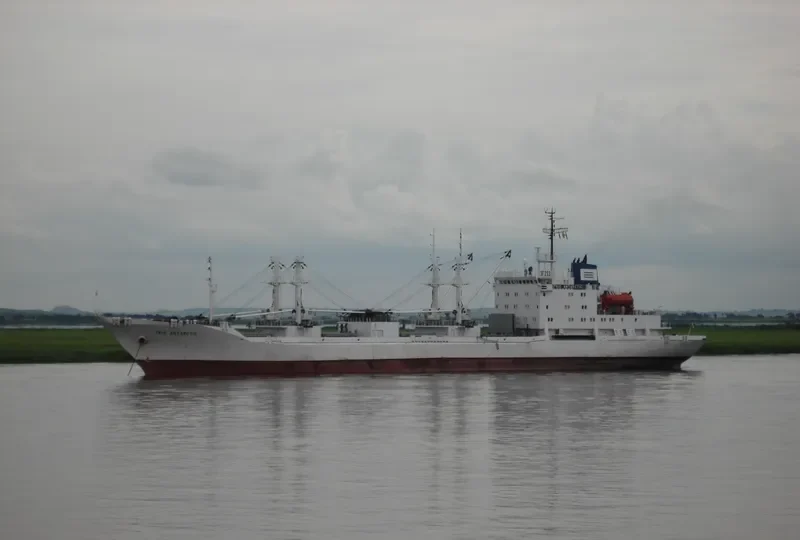 FRIO PETROPAVLOVSK General Cargo IMO 9076258 photo 2
