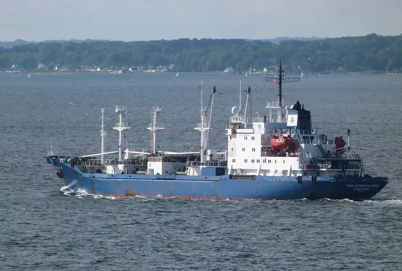 FRIO PETROPAVLOVSK General Cargo IMO 9076258 photo 5