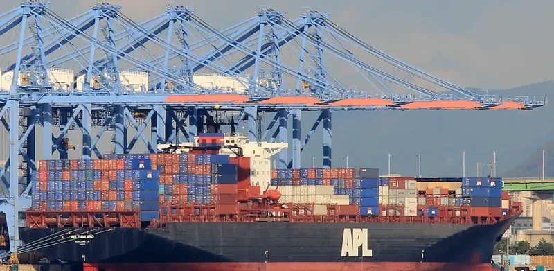 APL THAILAND Container Ship IMO 9077123 photo 2