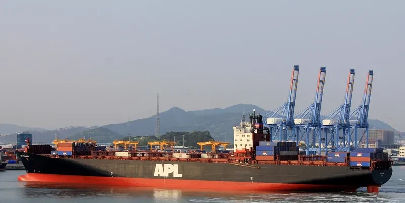 APL THAILAND Container Ship IMO 9077123 photo 3
