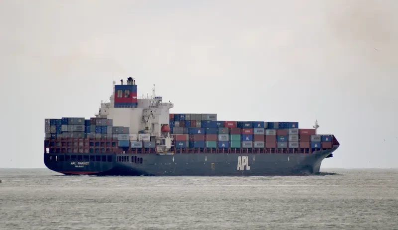 GARNET Container Ship IMO 9077460 photo 7