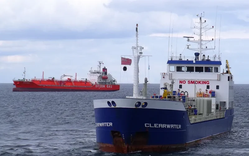 MONOLIT PETROLEUM Tanker IMO 9077537 photo 4