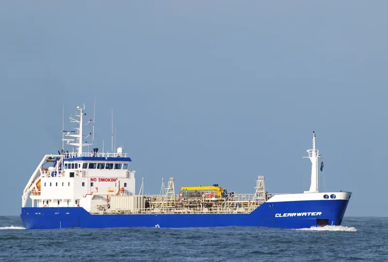 MONOLIT PETROLEUM Tanker IMO 9077537 photo 8