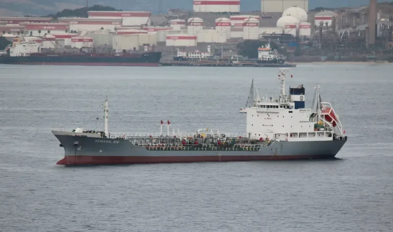 VEMAOIL XIV Tanker IMO 9078414 photo 9