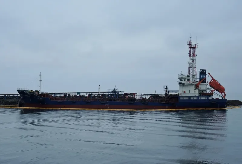VICTORIA Tanker IMO 9078426 photo 4