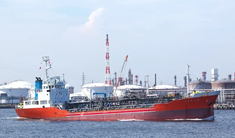 IRIANI Tanker IMO 9078749 photo 2