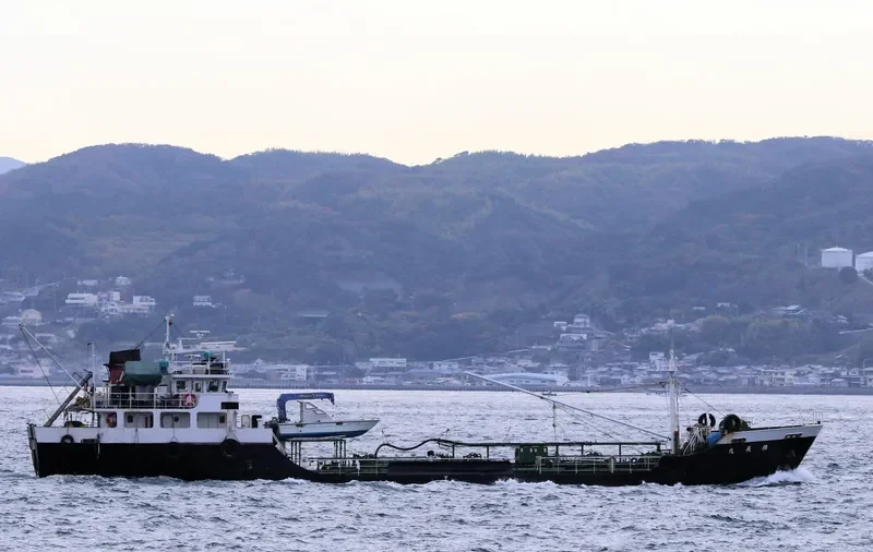 TOKUYOSHI MARU Tanker IMO 9079482 photo 5