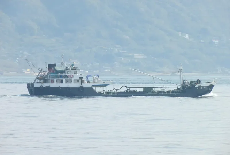 TOKUYOSHI MARU Tanker IMO 9079482 photo 8