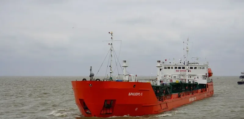 BROTHERS 8 Tanker IMO 9080168 photo 2