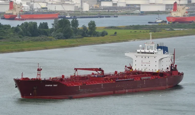 DARAN Tanker IMO 9080493 photo 8