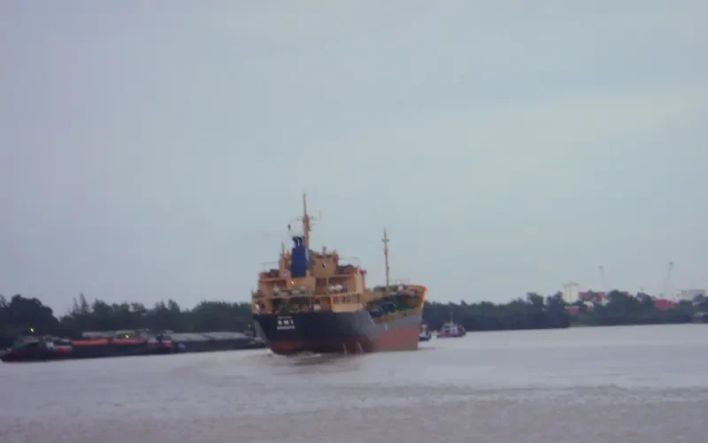 RM 1 Tanker IMO 9081045 photo 5