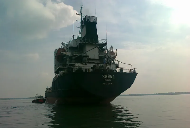 JIZAN Tanker IMO 9082245 photo 2