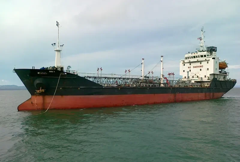 JIZAN Tanker IMO 9082245 photo 5