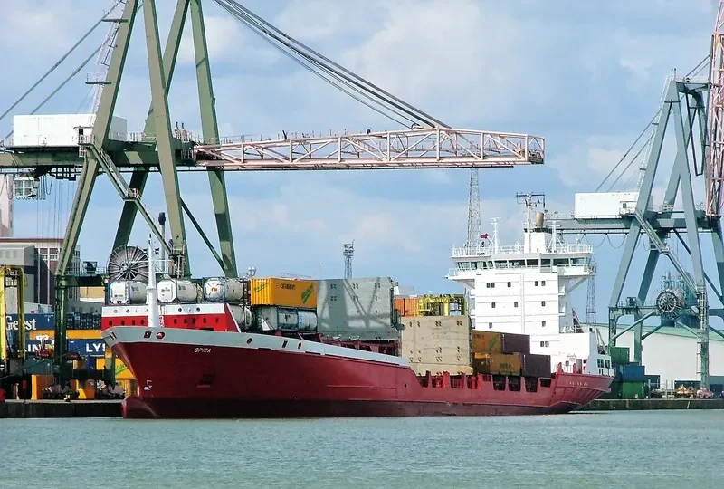 SPICA Container Ship IMO 9083043 photo 6