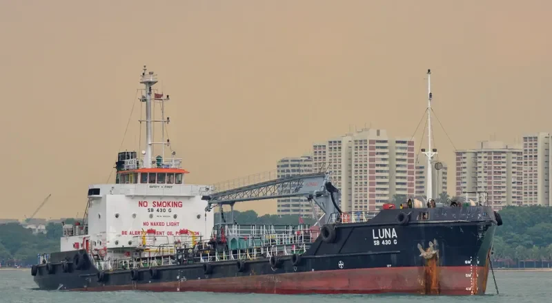 BELLA Tanker IMO 9083354 photo 2