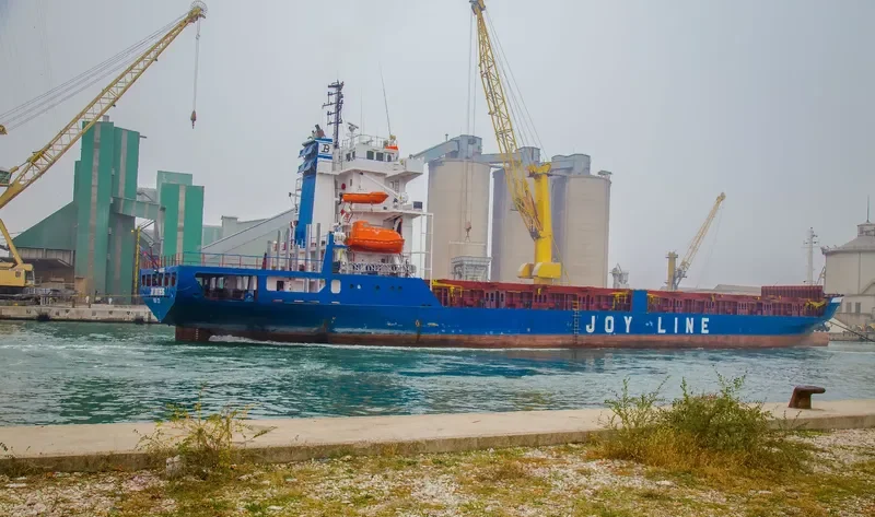 SHIRA E Container Ship IMO 9083897 photo 4