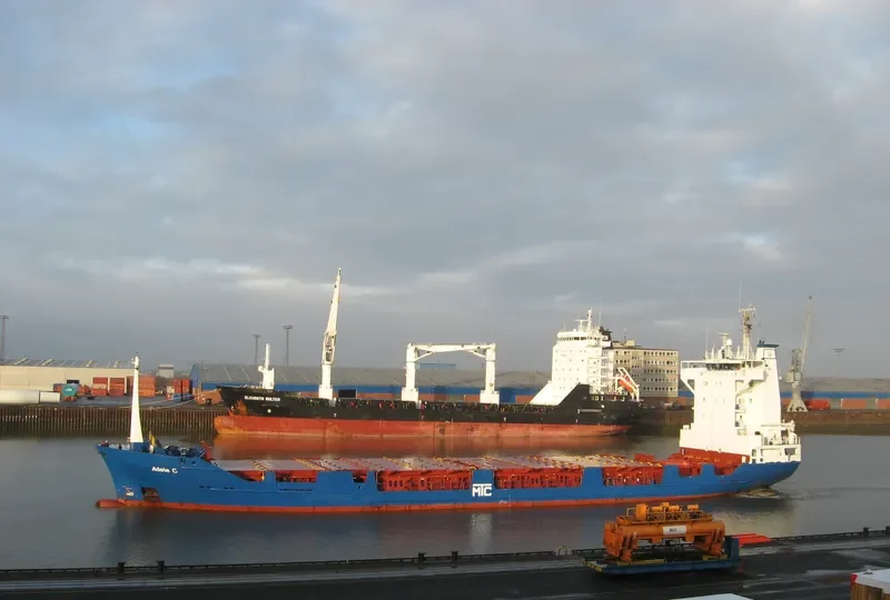DELE Container Ship IMO 9083914 photo 5