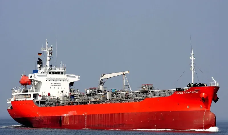 EVER REACH Tanker IMO 9083940 photo 8
