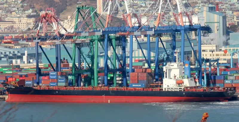 FORTUNE TRADER Container Ship IMO 9084035 photo 6