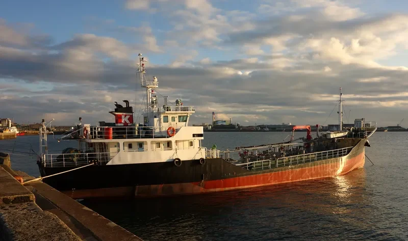 DING YU Tanker IMO 9084152