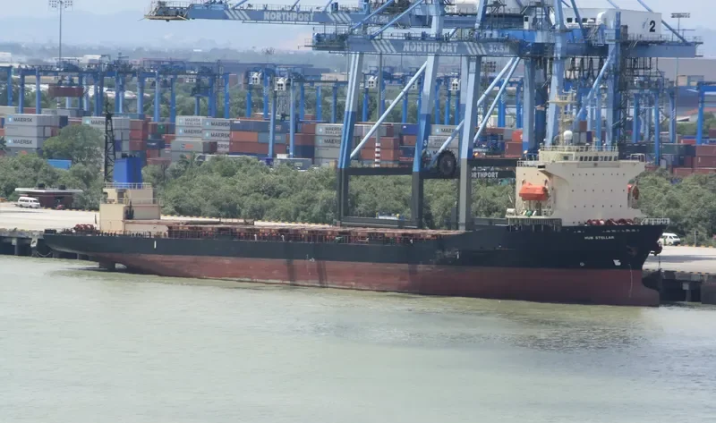 HUB STELLAR Container Ship IMO 9084774 photo 3