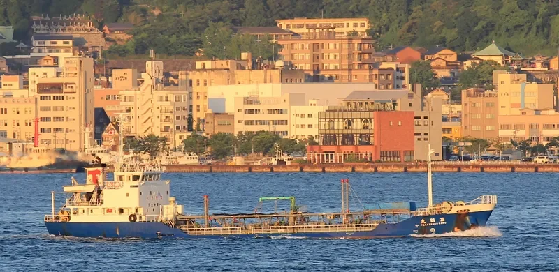 TAKATSURU MARU Tanker IMO 9084841 photo 9