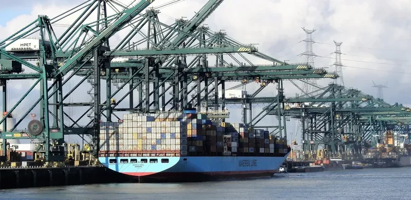 KURE Container Ship IMO 9085522 photo 7