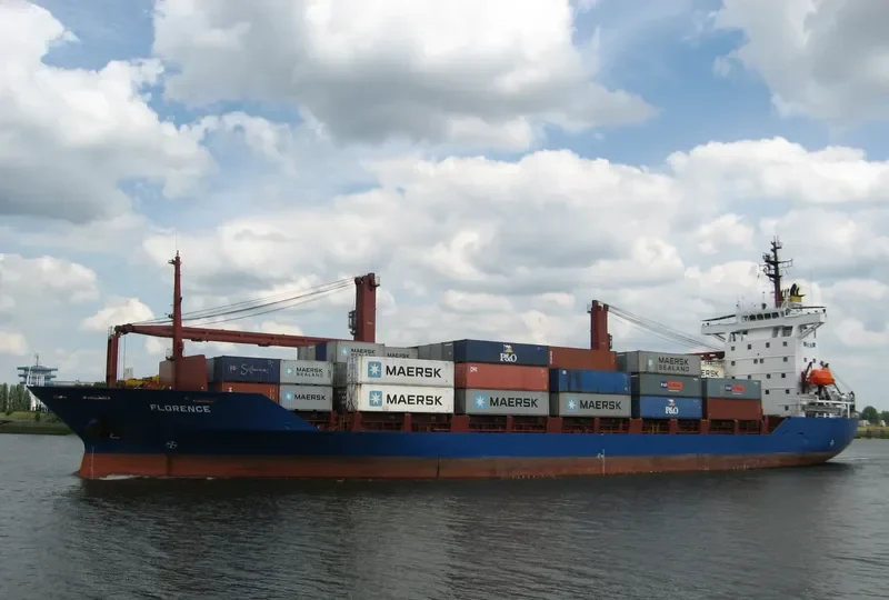 DAMAI SEJAHTERA II Container Ship IMO 9085601 photo 4