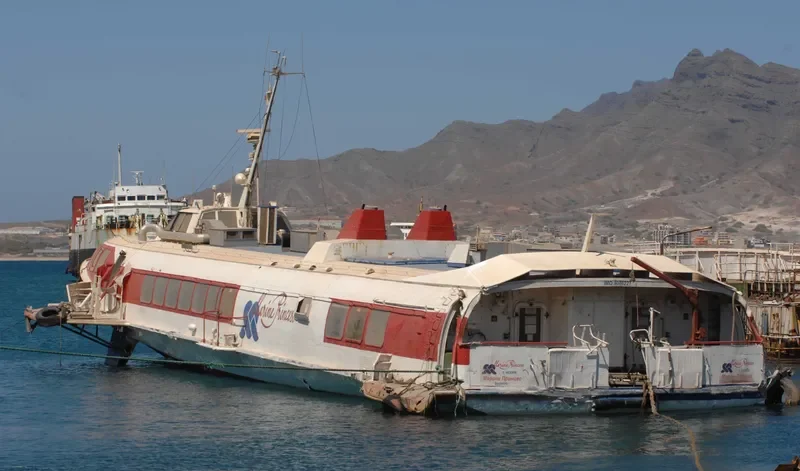 MARINE PRINCESS Passenger Ship IMO 9086227 photo 3
